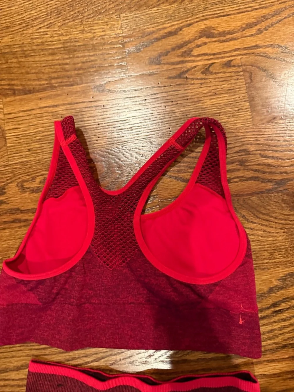 PINK Victoria's Secret Red Seamless Active Leggings and Sports Bra Set - Picture 3 of 5